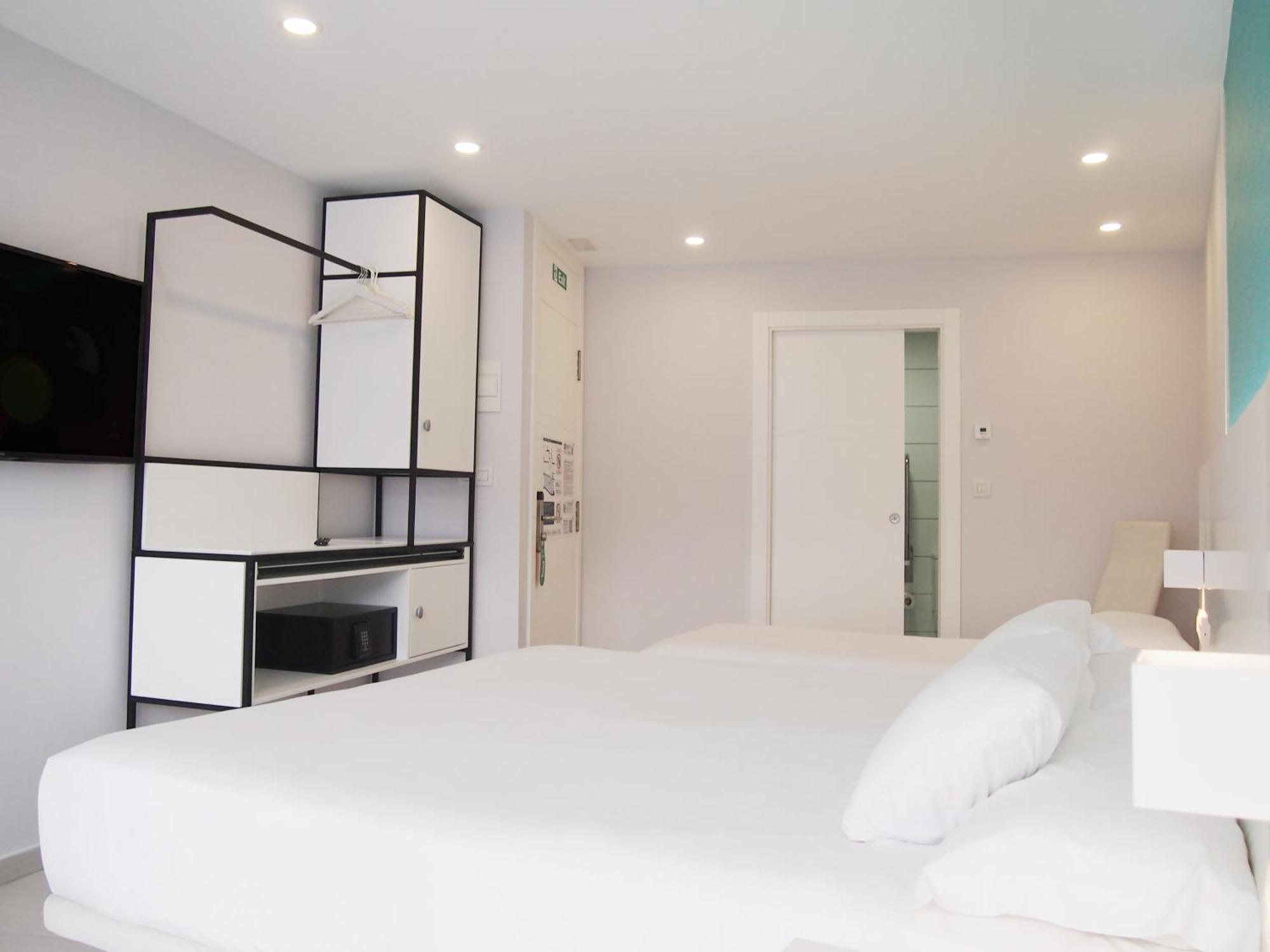 Four Rooms Muxia Bagian luar foto